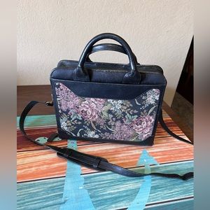 Franklin Vintage tapestry black leather day planner